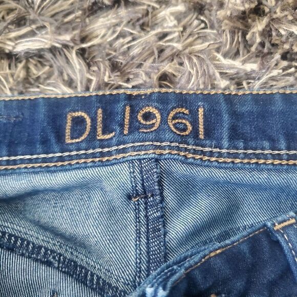 DL1961 Womens Jeans Size 28 - Picture 2 of 6